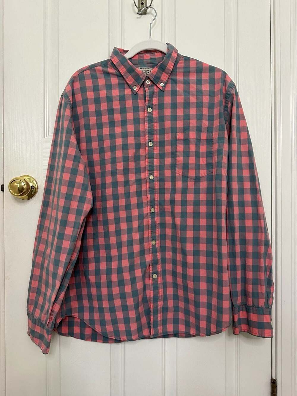 J.Crew Men's Button Down Pink and Grey Gingham Check Long Sleeve Shirt